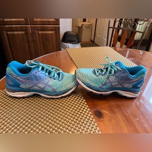 ASICS. Ladies.  Like new.